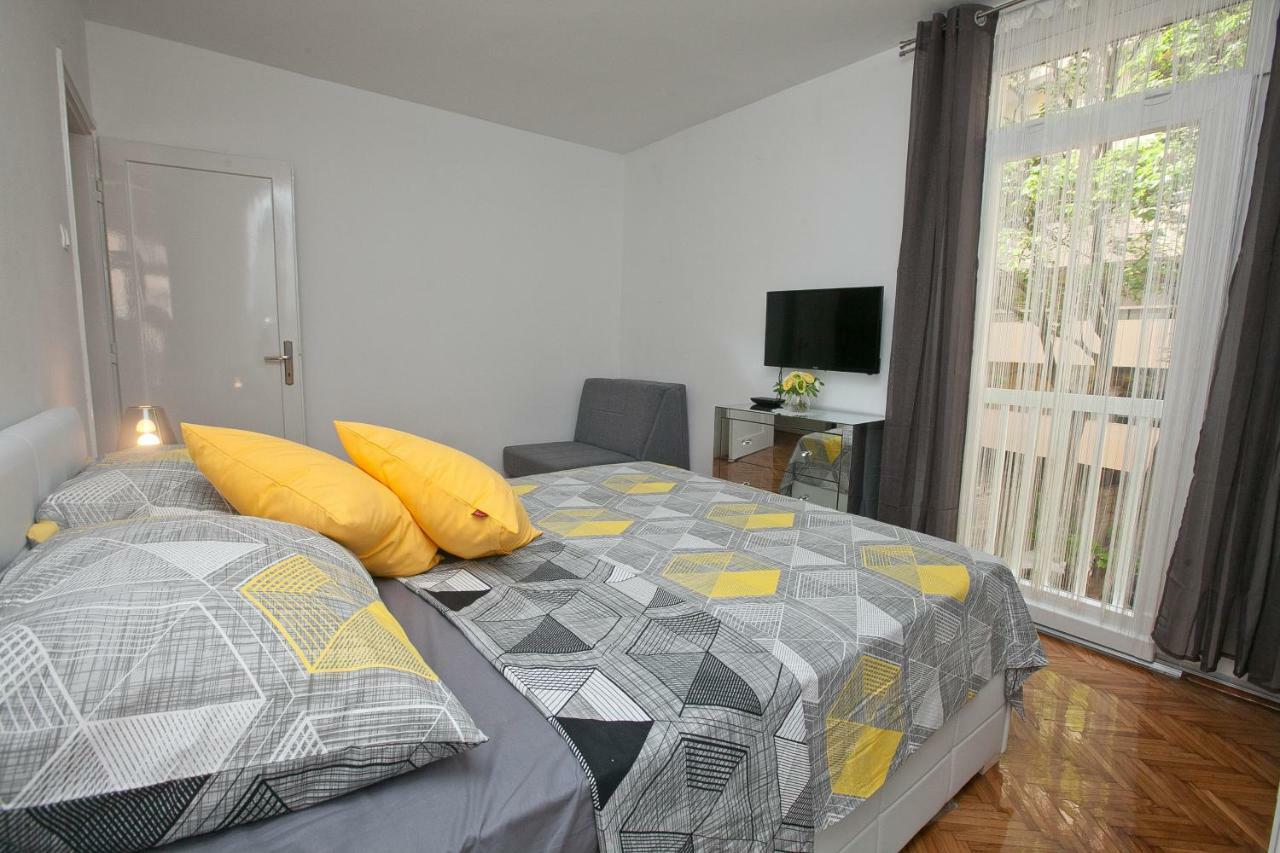 Downtown Apartment Kole ซาดาร์ ภายนอก รูปภาพ